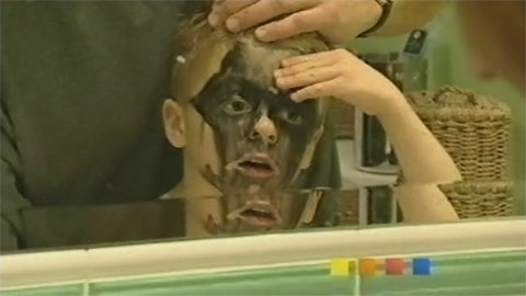 ITV Day - Trailer for Mum's on Strike, with day-themed blocks (19K)