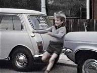 Don't Park on School Zig-Zags (13K)